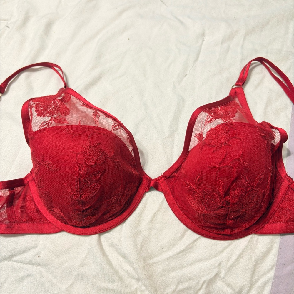 Secret Possessions Red Floral Lace Bra